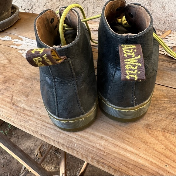 Dr. Martens  Black Coburg Unisex Lace Up Leather Chukka Boot - Picture 7 of 10